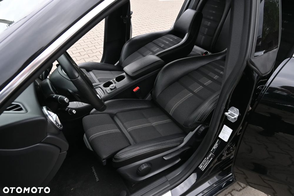 Mercedes-Benz CLA 220 (CDI) d 7G-DCT AMG Line - 32