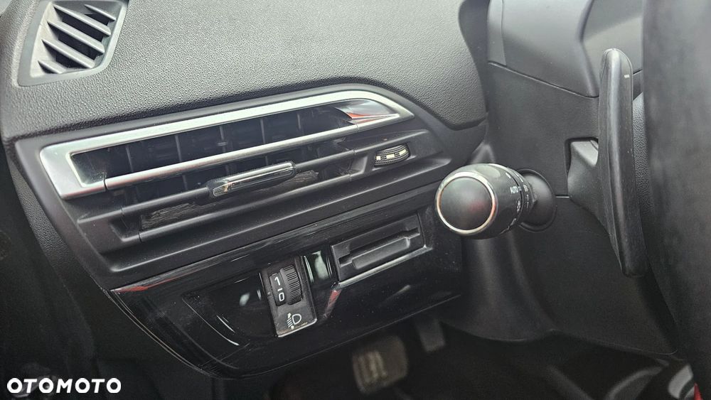 Citroën C4 Picasso 1.6 THP Intensive S&S EAT6 - 11