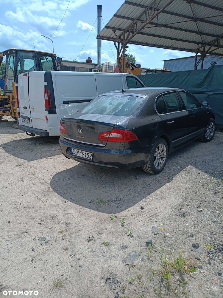 Skoda Superb - 8