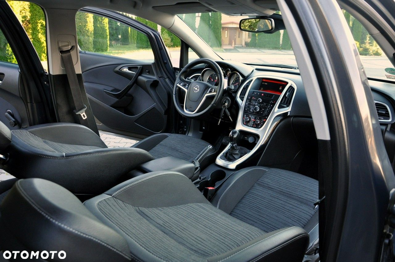 Opel Astra - 23