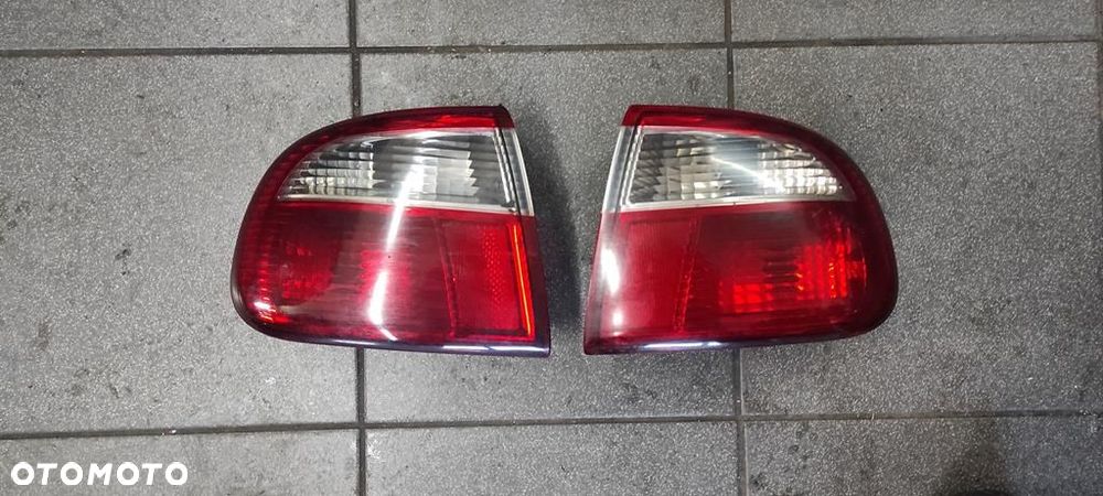 Lampa Tylna Lewa Prawa Seat Toledo II - 1