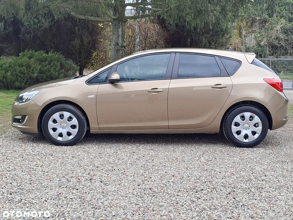 Opel Astra - 5