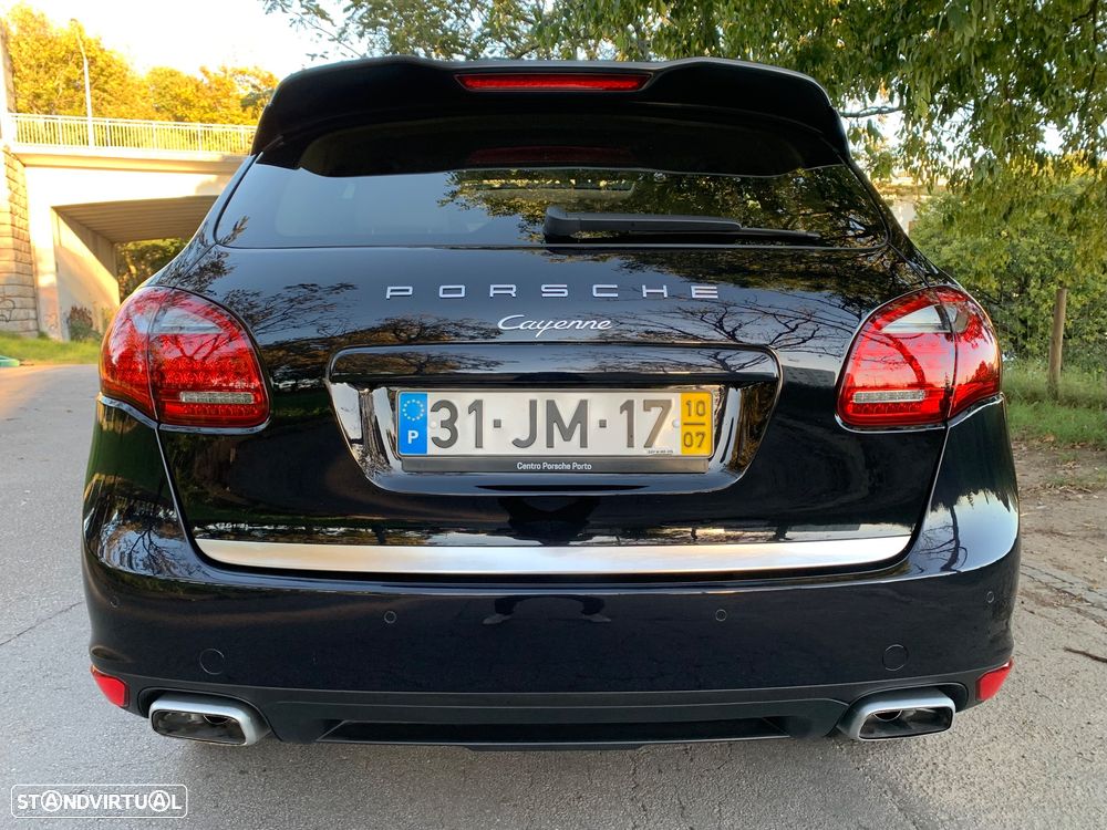 Porsche Cayenne - 8