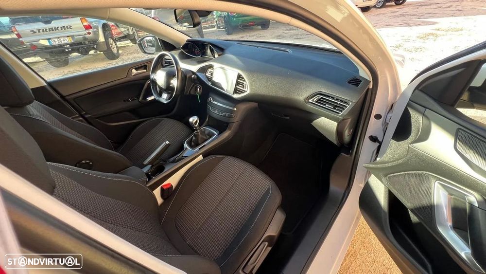 Peugeot 308 1.5 BlueHDi Allure Pack - 5