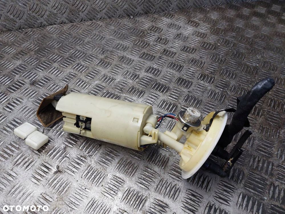 POMPKA PALIWA + PŁYWAK CHRYSLER VOYAGER III 2.4 16V - 1