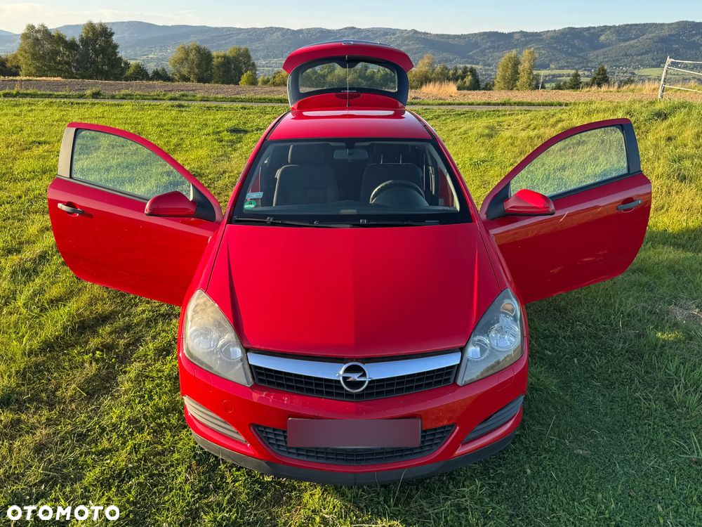 Opel Astra GTC 1.4 - 9
