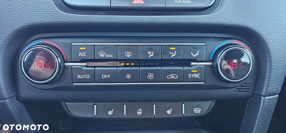 Kia Ceed 1.5 T-GDI L Business Line - 24
