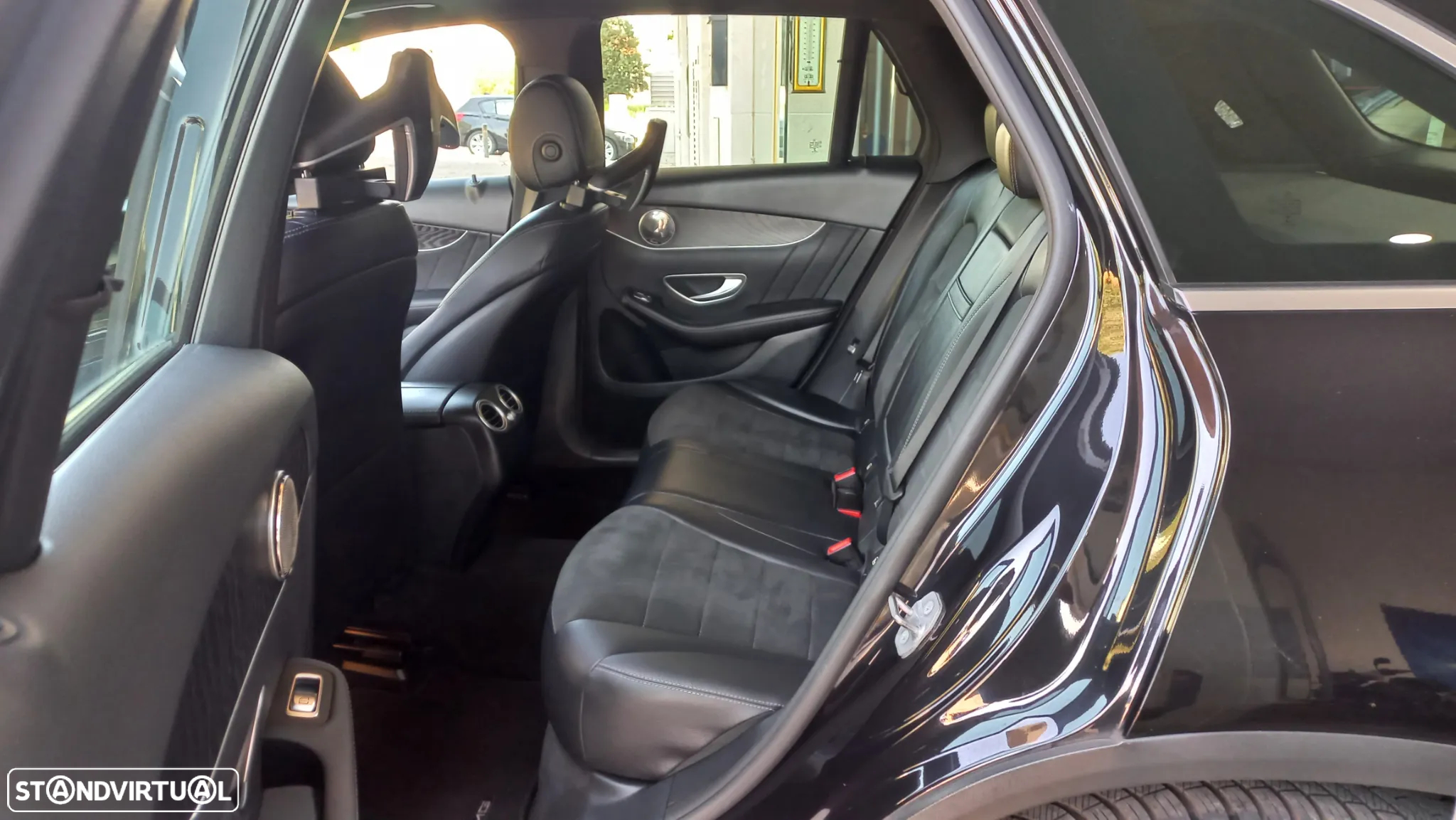 Mercedes-Benz GLC 220 d 4Matic 9G-TRONIC Edition 1 - 6