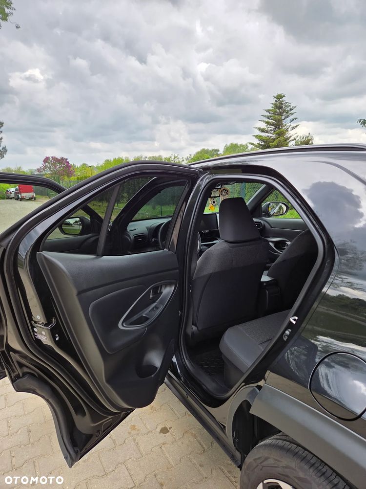 Toyota Yaris Cross Hybrid 1.5 Comfort AWD - 11