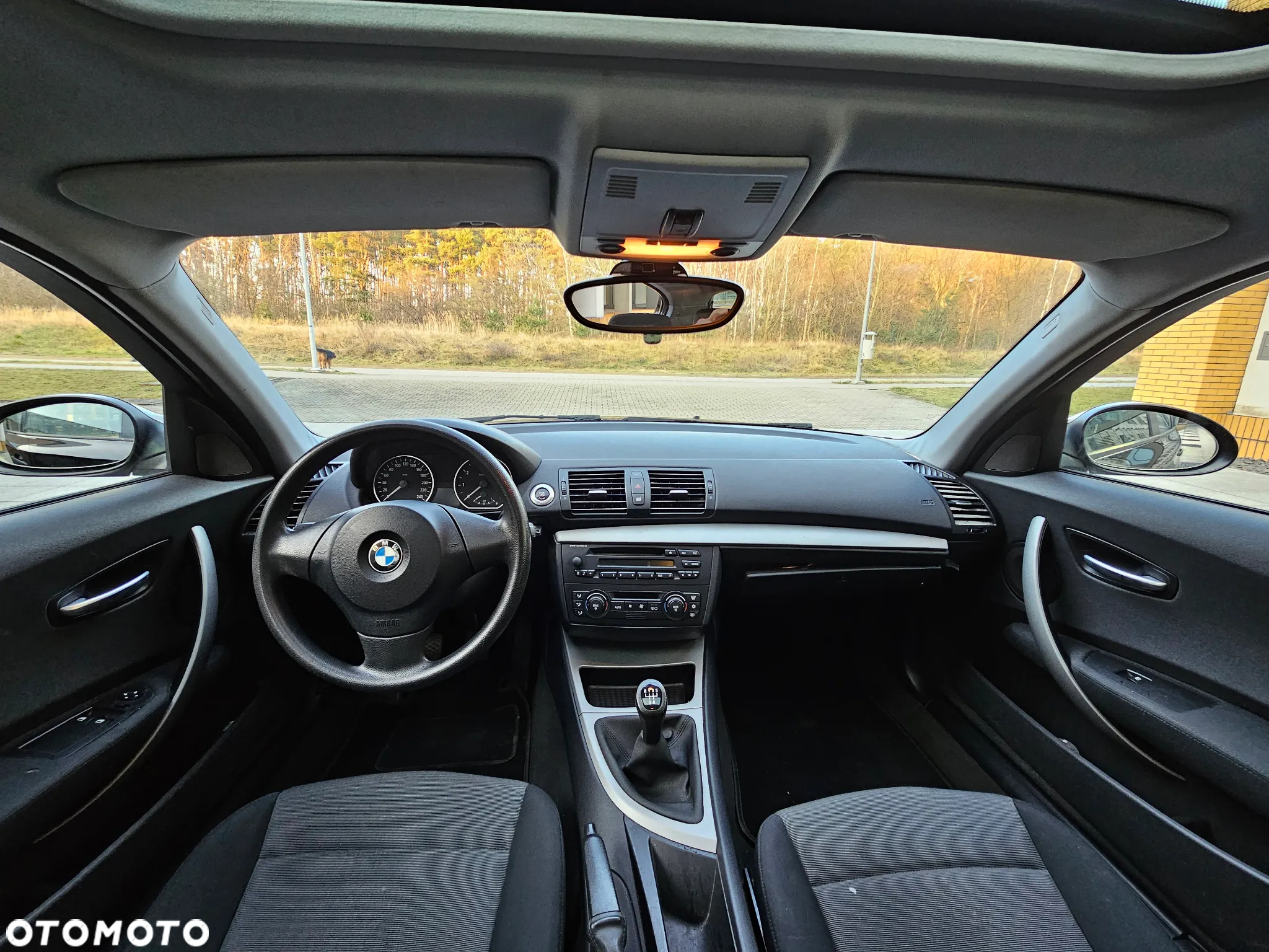 BMW Seria 1 116i - 8