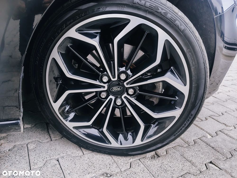 Ford Focus - 13