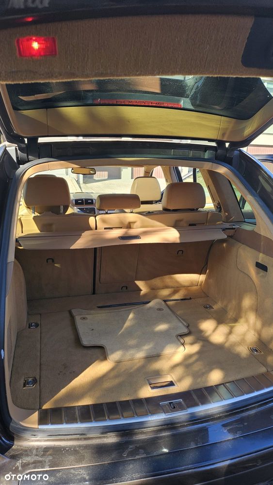 Porsche Cayenne Tiptronic S GTS - 13