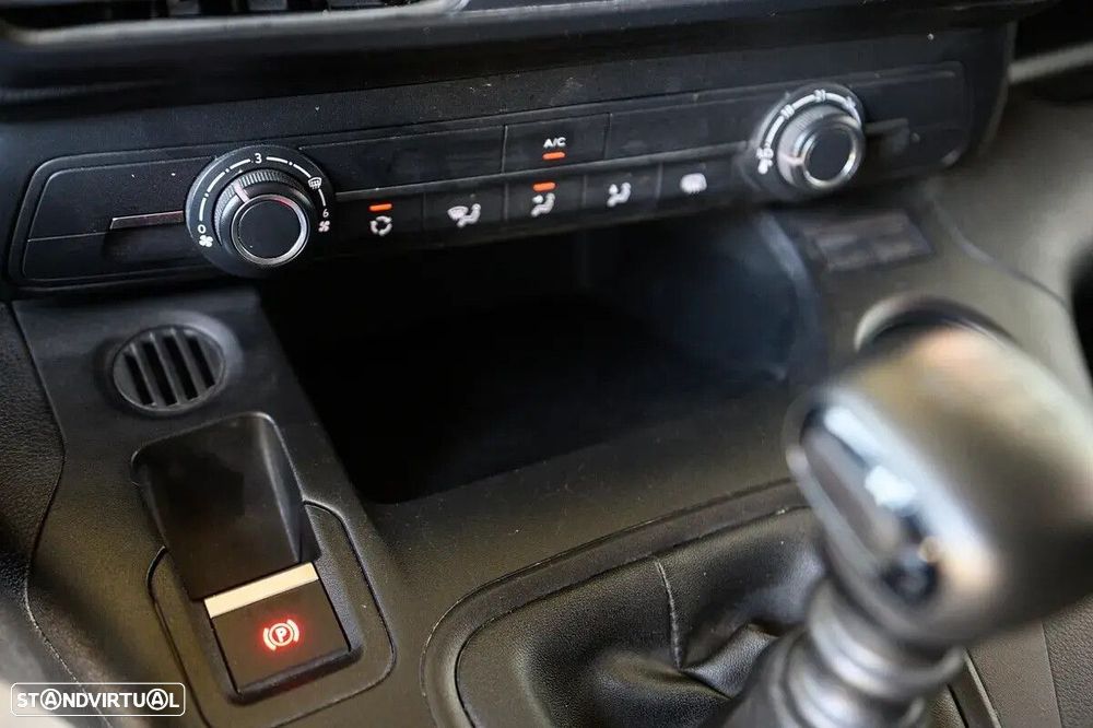 Peugeot Partner 1.5 BlueHDi Pro Longa - 38