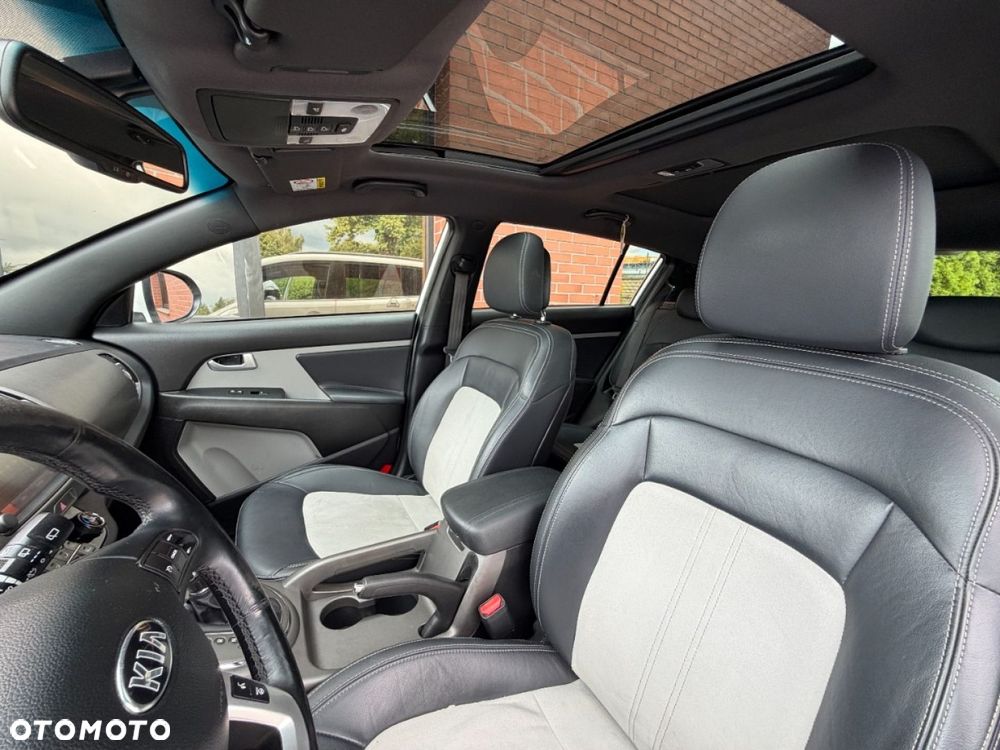 Kia Sportage 2.0 CRDI 184 4WD Automatik Spirit - 23