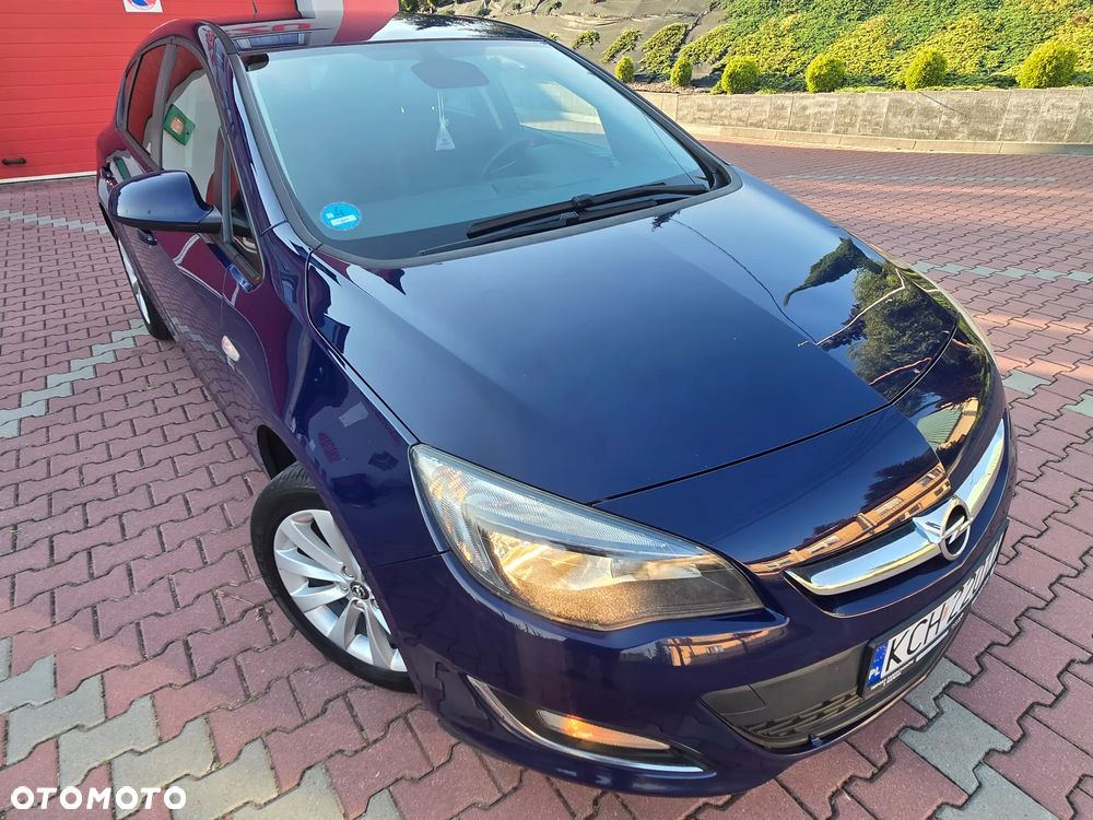 Opel Astra 1.4 Turbo Innovation - 12