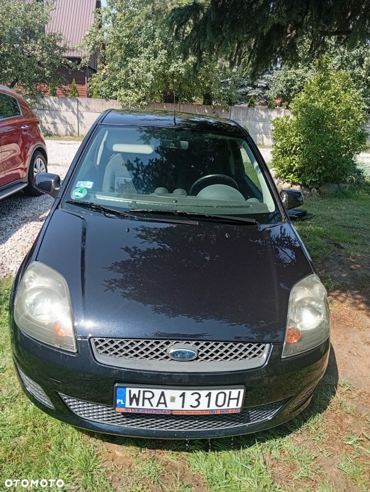 Ford Fiesta 1.3 Ambiente - 9