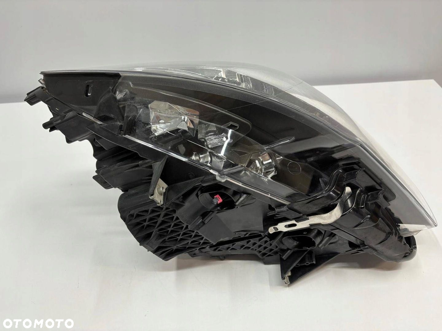 BMW 5 F10 F11 Lampa Prawa Przód Przednia Skrętna 7460602 - 9