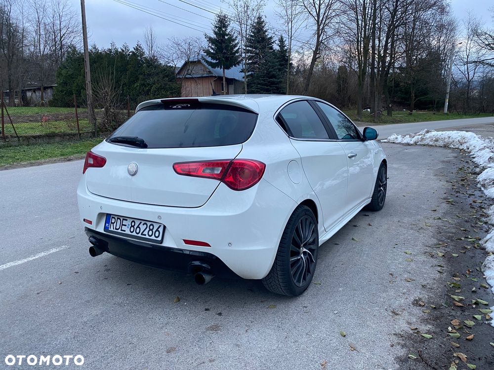 Alfa Romeo Giulietta 1750 TBi Quadrifoglio Verde - 7
