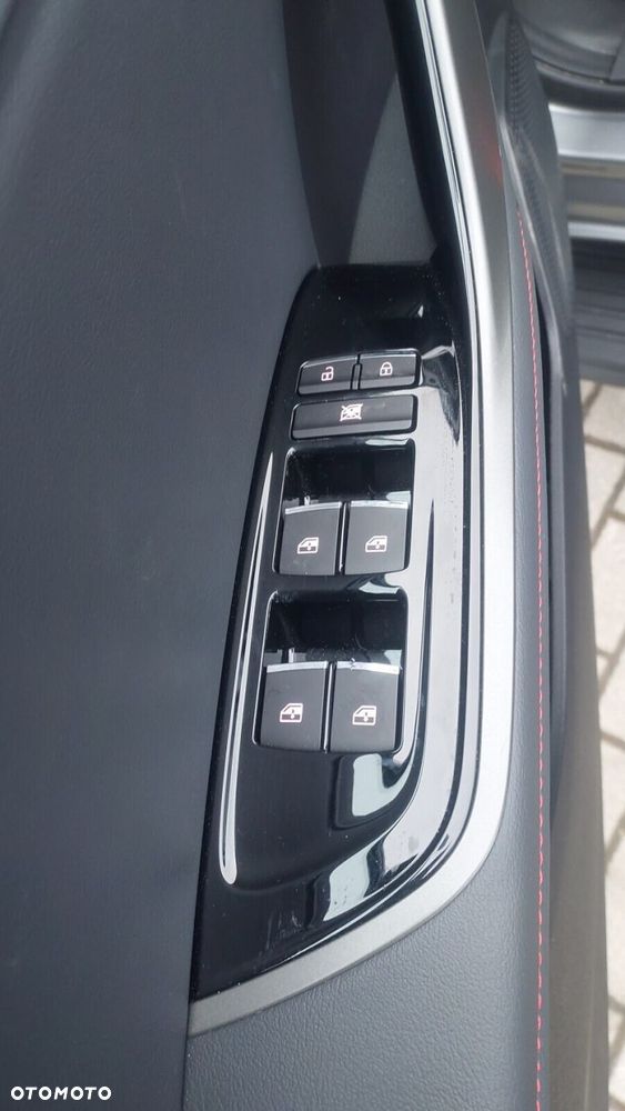 Maxus MAX PICKUP LUXURY - 14