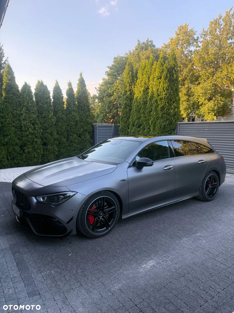 Mercedes-Benz CLA - 12