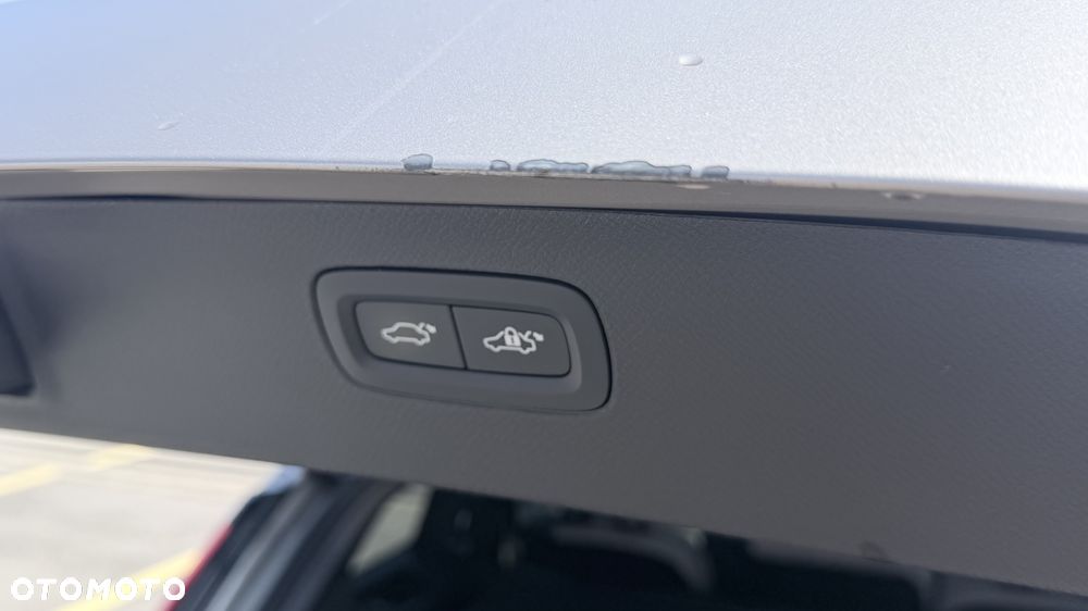 Volvo XC 90 - 22