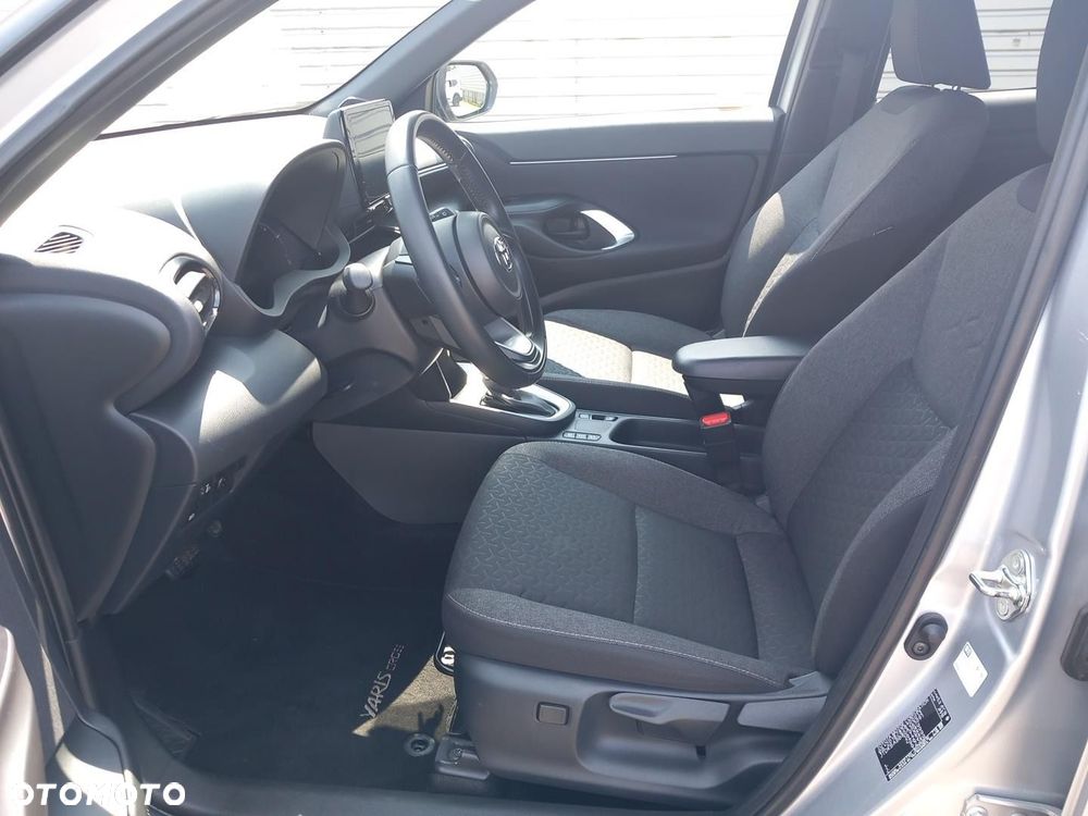 Toyota Yaris Cross Hybrid 1.5 Comfort - 12