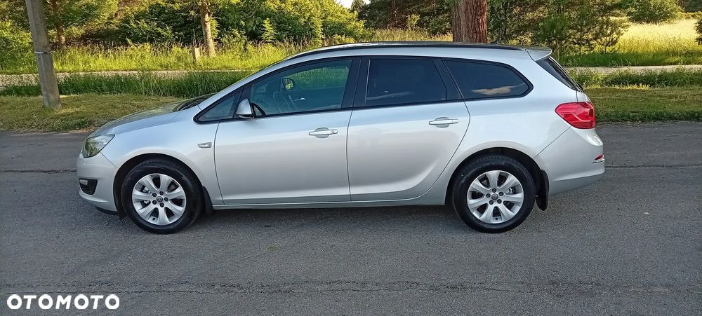 Opel Astra 1.4 T Enjoy - 9