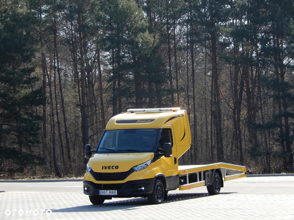 Iveco DAILY 35S18 Hi-Matic Laweta POMOC DROGOWA Auto Laweta DiGiCROSS WZMOCNIONA Kabina Sypialniana SPOJKAR Stan Auta Jak Nowy UNIKAT