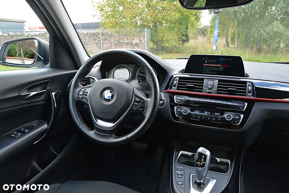 BMW Seria 1 118i Sport Line - 22