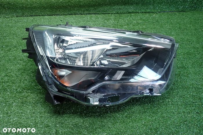 OPEL COMBO E 18- reflektor prawy lampa prawa - 1