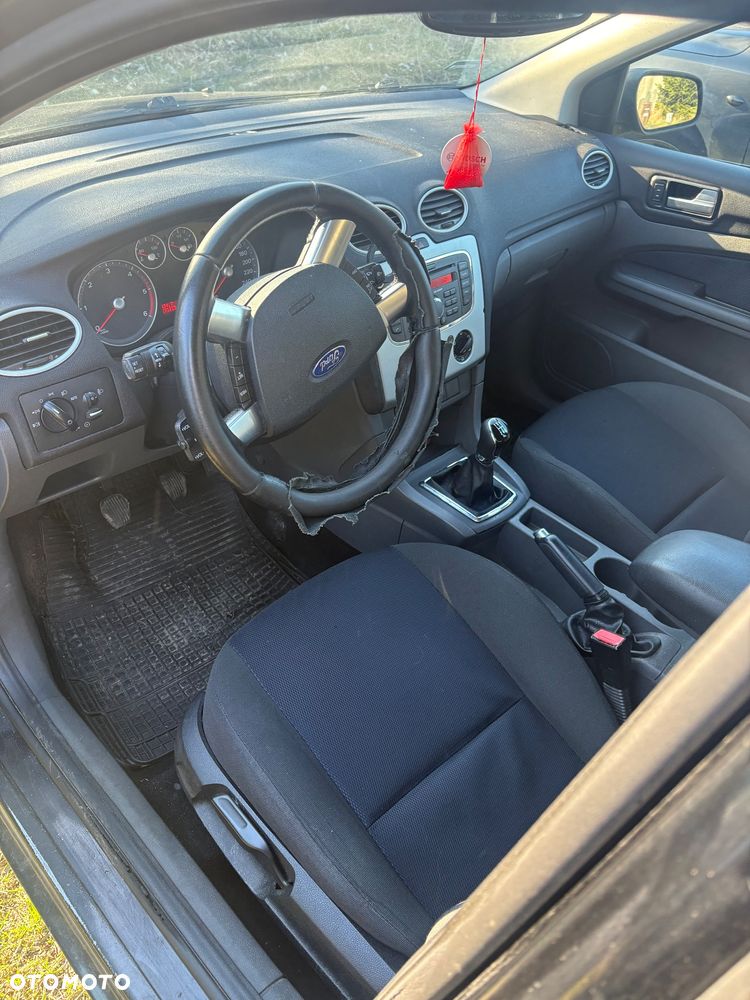 Ford Focus 1.6 TDCi Ambiente - 6