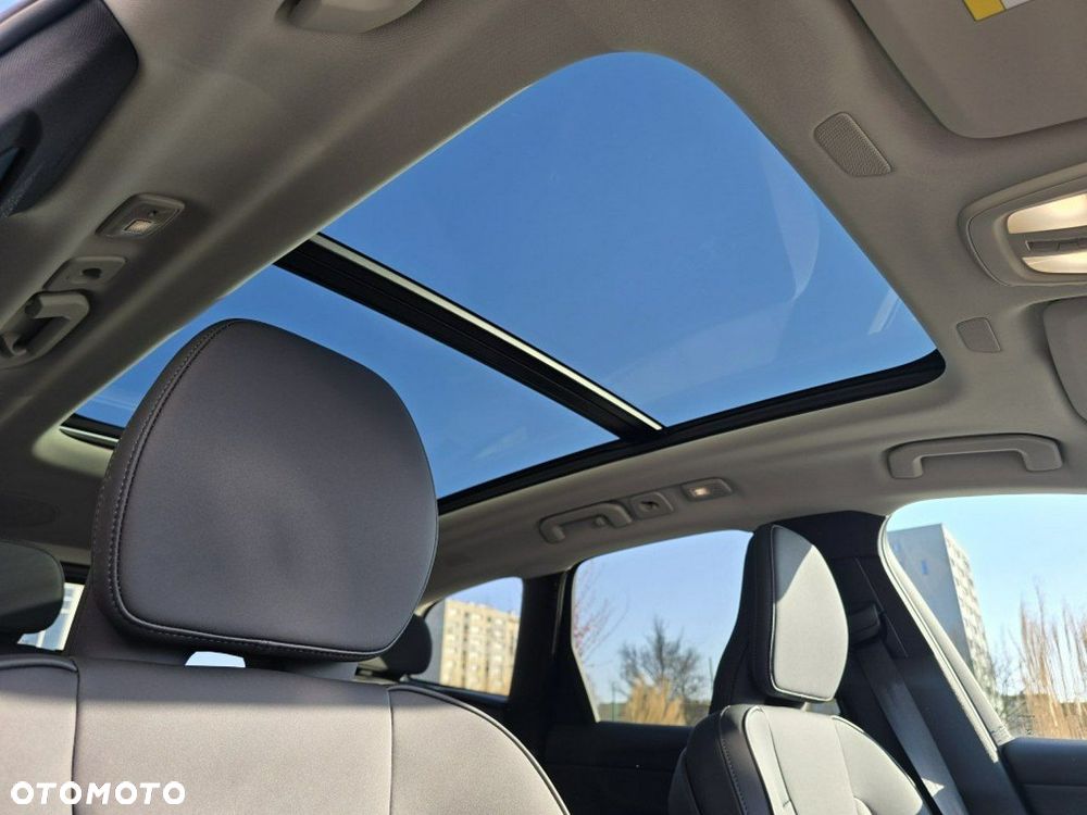 Volvo XC 60 T8 AWD Ultra Dark - 13