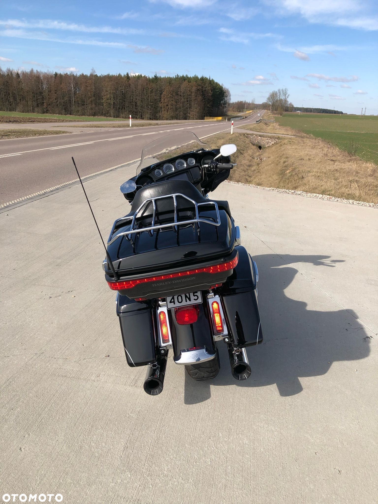 Harley-Davidson Touring Ultra Limited - 4