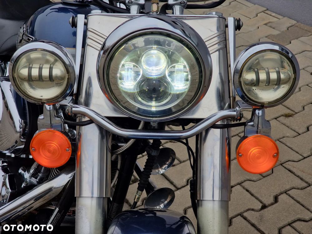 Harley-Davidson Softail Heritage Classic - 18