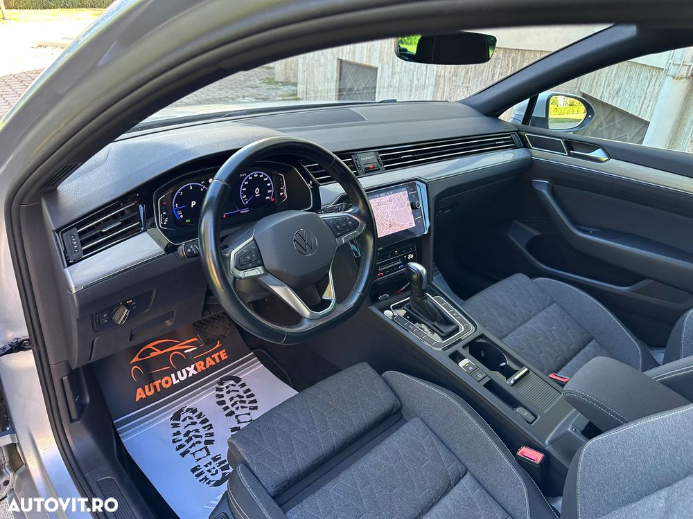 Volkswagen Passat 2.0 TDI DSG Highline - 38