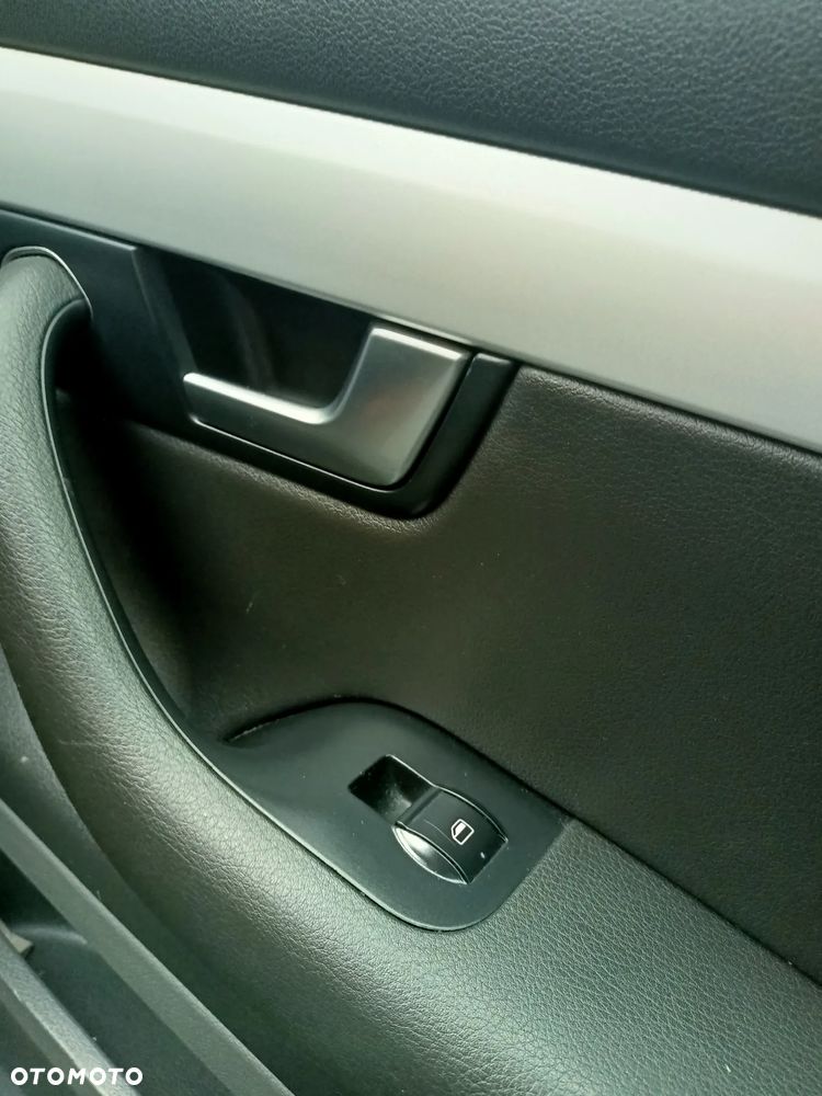 Seat Exeo 2.0 TDI DPF Style - 16