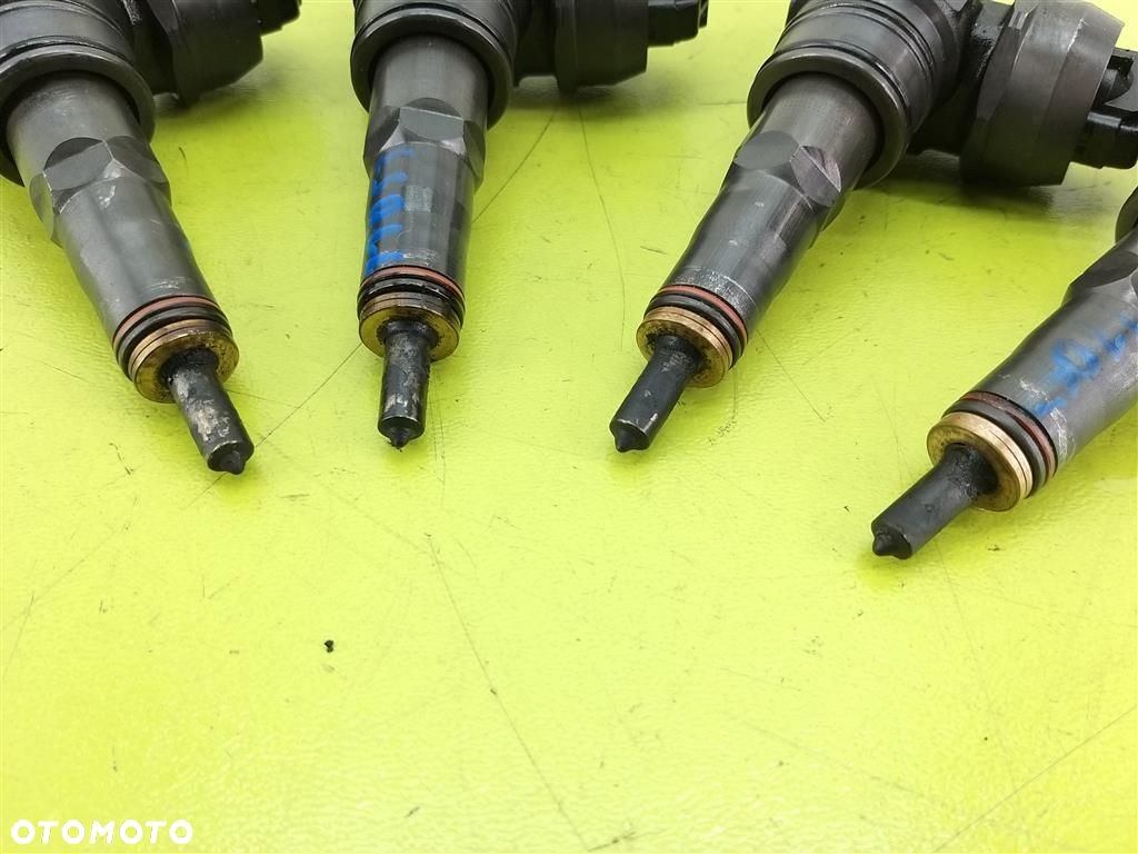 Komplet wtrysków wtryski Skoda Fabia I1.9TDI 100KM BOSCH 038130073A VW AUDI - 2