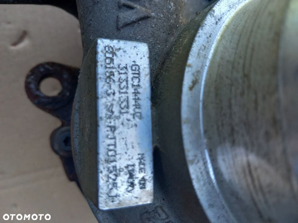 VOLVO V60 S60 II TURBOSPRĘŻARKA TURBO 31331331 - 3