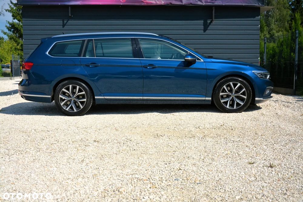 Volkswagen Passat Variant 2.0 TSI 4Mot Elegance DSG - 9