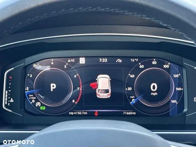 Volkswagen Tiguan - 17