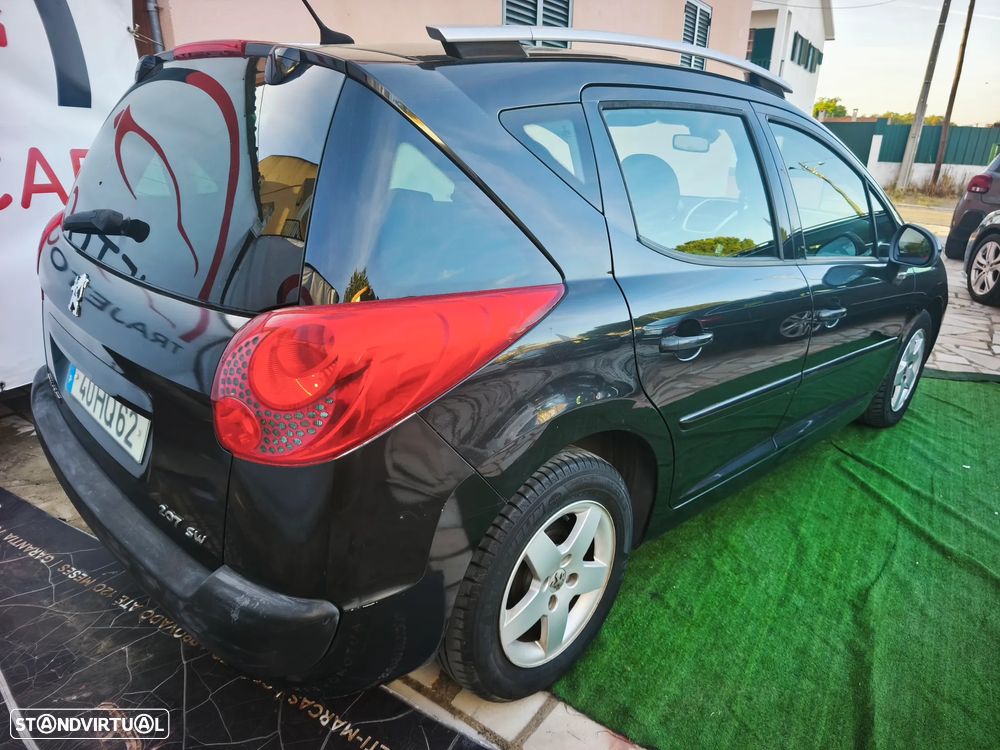 Peugeot 207 SW 1.4 Premium - 5