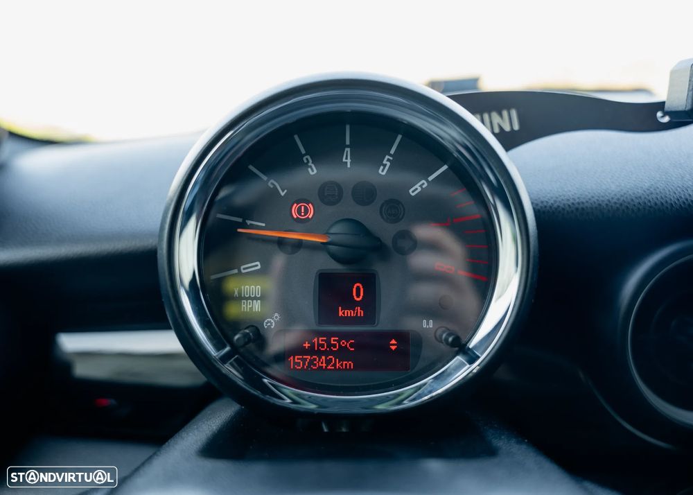 MINI 3 Portas John Cooper Works - 31