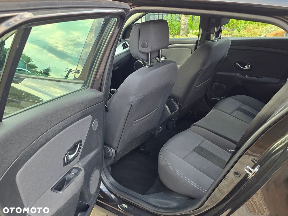 Renault Megane 1.6 16V 110 Dynamique - 19