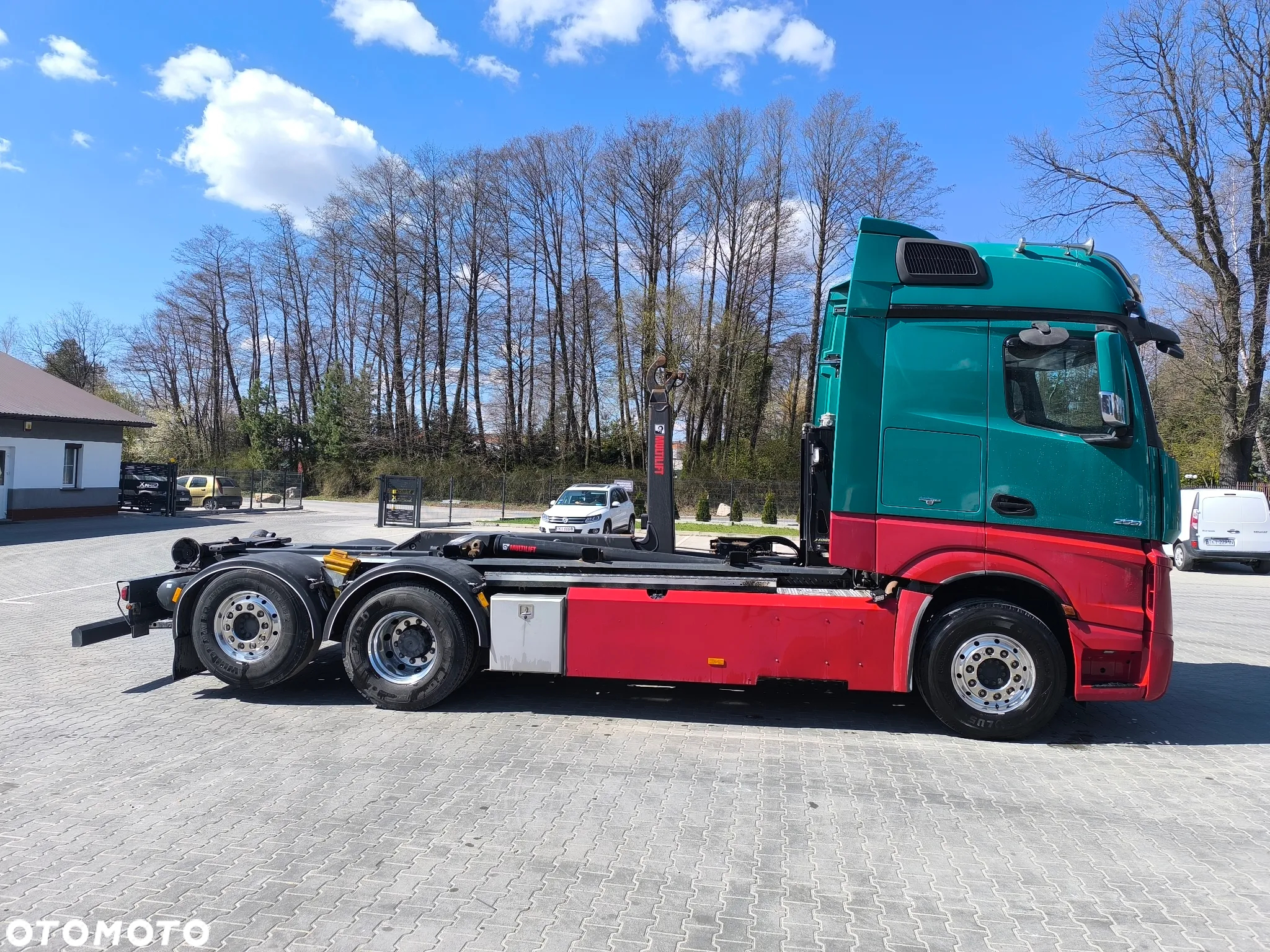 Mercedes-Benz Actros - 5