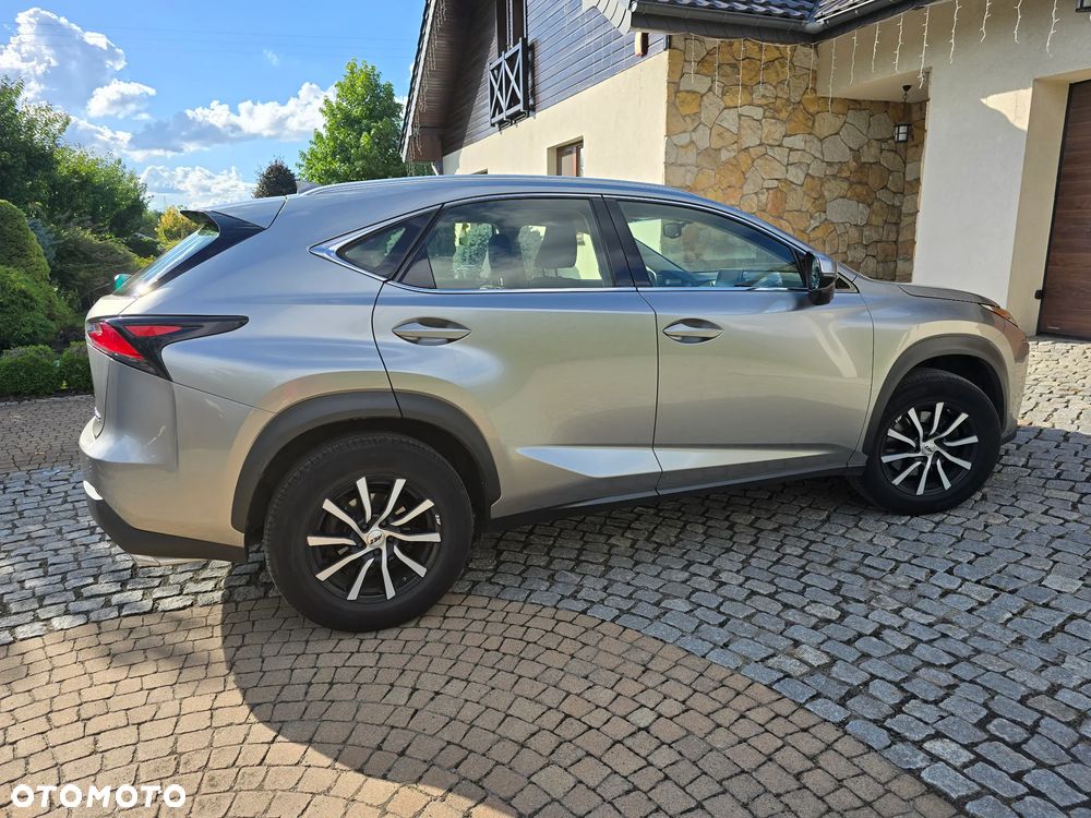 Lexus NX 200t Elite AWD - 14