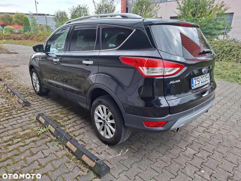Ford Kuga 2.0 TDCi 4WD Titanium - 4