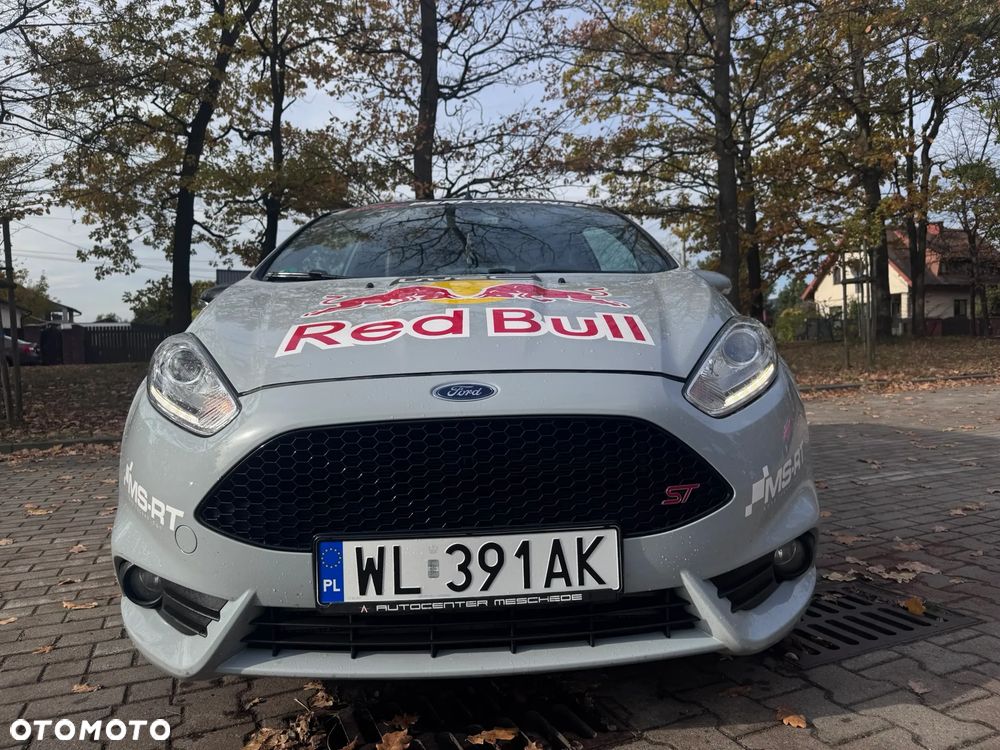 Ford Fiesta ST200 - 9