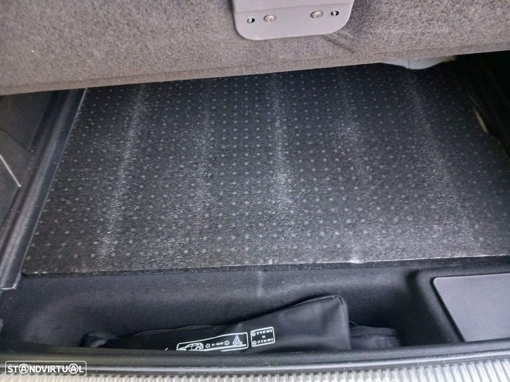 DS DS7 E-Tense Performance Line EAT8 - 34