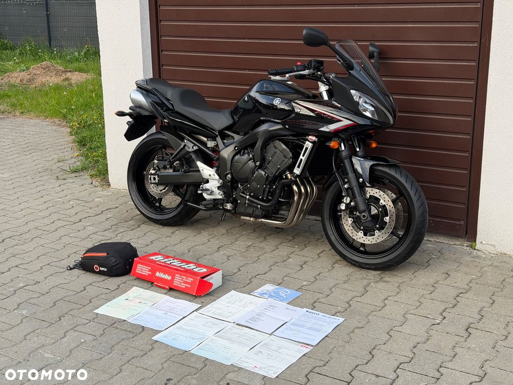 Yamaha FZ6 - 1