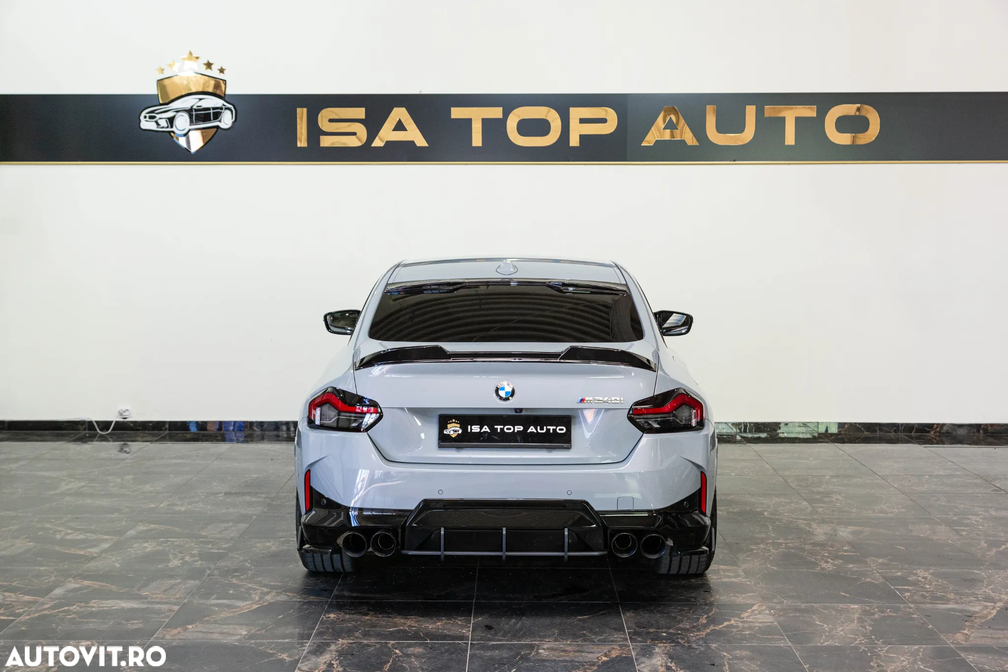 BMW M2 M240i AT - 35